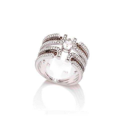 Anel Art Déco G em Ouro 18k com Topázio Branco e Diamantes