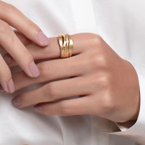 Anel Sand de Ouro 18k com Diamantes