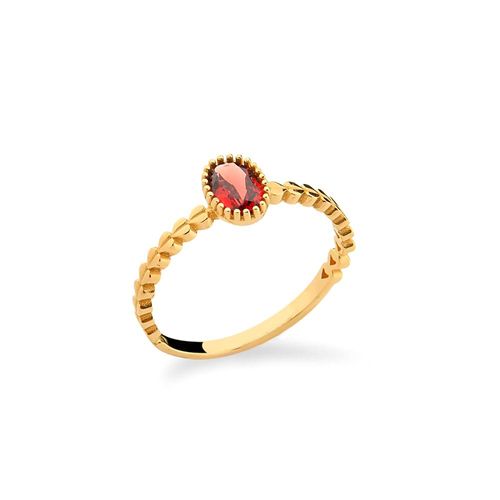 Anel Colecionável em Ouro Amarelo 18k aro corações e Granada Oval