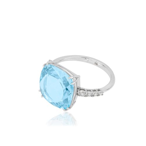 Anel Luma G de Ouro Branco 18k com Topázio Sky e Diamantes