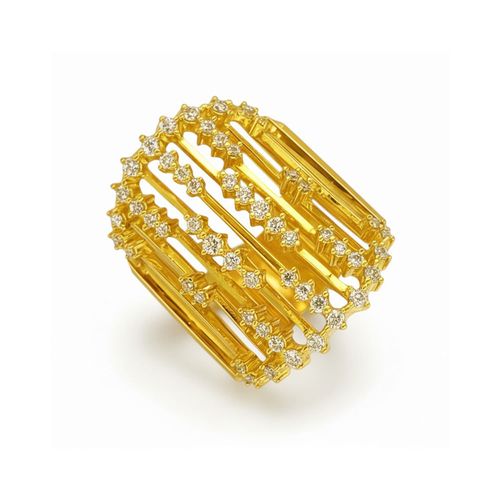 Anel Candle P de Ouro Amarelo 18k com 54 Diamantes